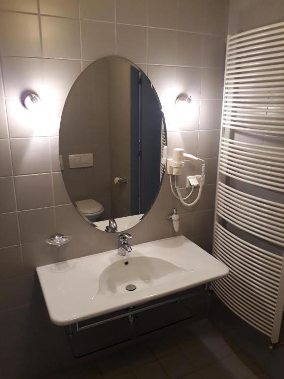 Ama Ubytovani Apartman Ostrava Kültér fotó